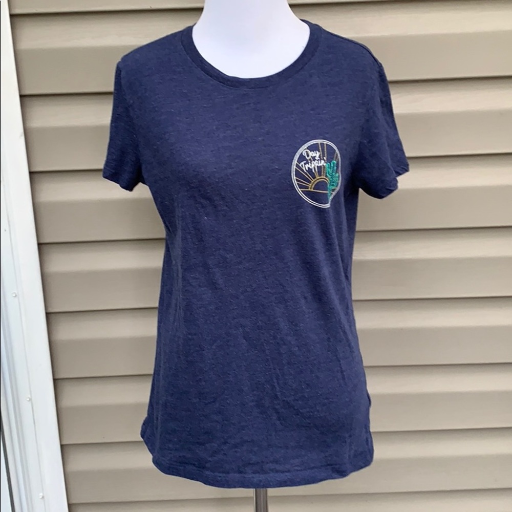 Free State junior girls denim blue tee shirt  $5/25